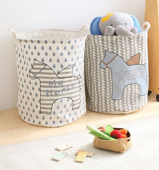 ぬいぐるみ収納 動物柄刺繍入り円筒型布製収納ボックス