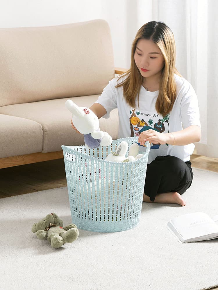 ぬいぐるみ収納 編み目模様の丸型収納かご取っ手付き